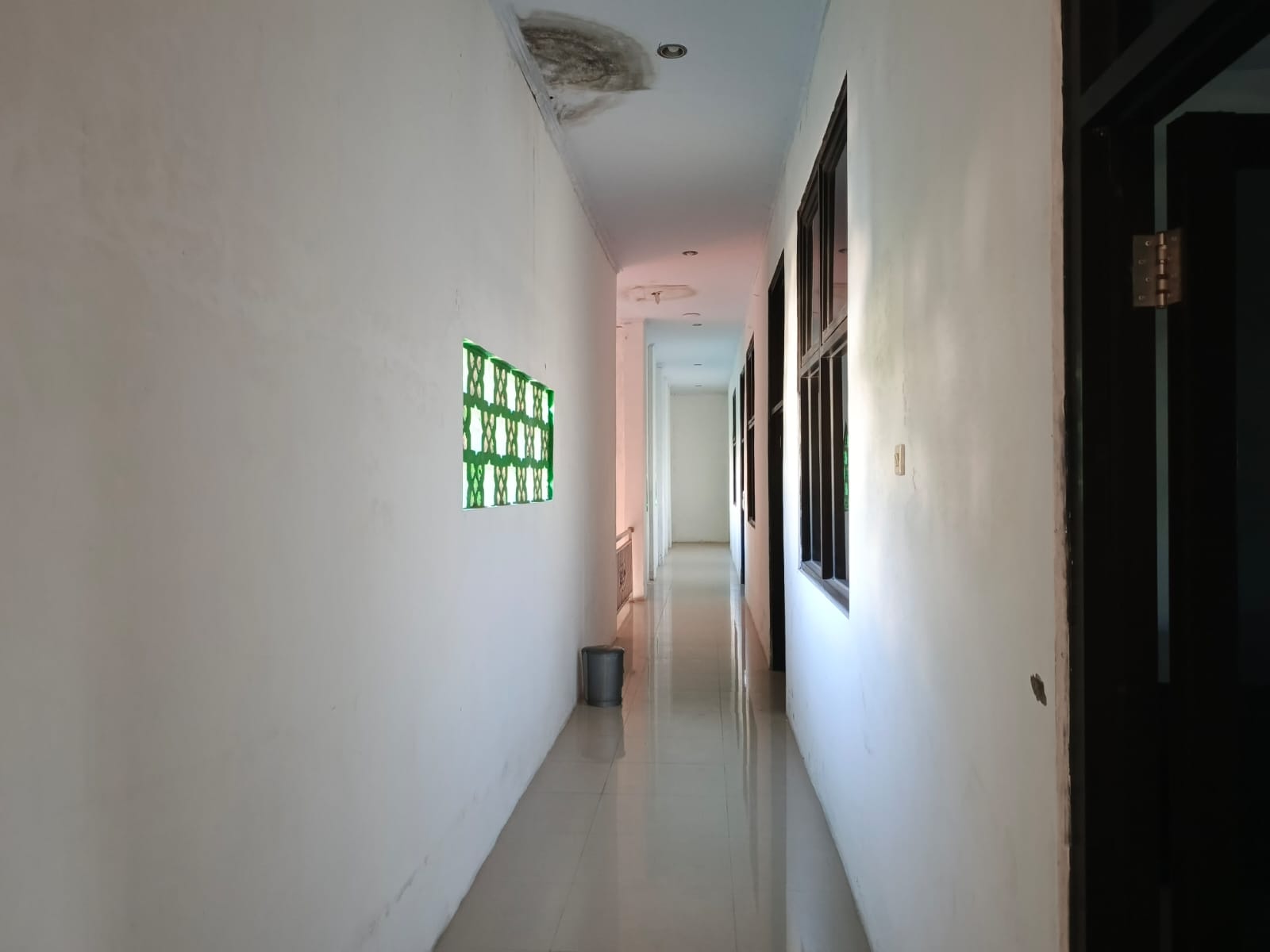 Koridor/lorong gedung Pascasarjana